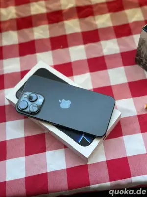 Apple iPhone 15 Pro Max 256GB Titan Schwarz
