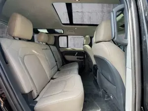 Land Rover Defender 110 P400 XS Edition Bild 5