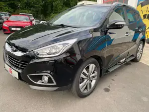 Hyundai TUCSON ix35 Aut.Premium AWD 4x4 Leder Xenon AHK Kamera
