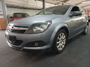 Opel Astra Bild 2
