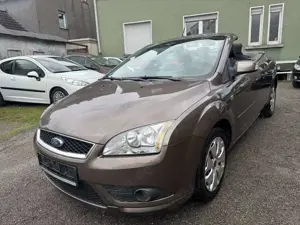 Ford Focus CC Trend 2.Hand Top Zustand Sitzheizung Tüv Neu Bild 3