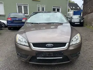 Ford Focus CC Trend 2.Hand Top Zustand Sitzheizung Tüv Neu Bild 2
