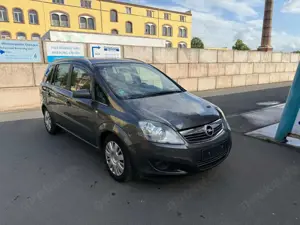 Opel Zafira 1.8 Cosmo