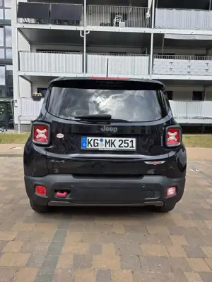 Jeep Renegade 2.0 MultiJet Automatik Trailhawk 4x4 Allrad Bild 5
