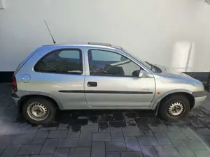 Opel Corsa Bild 2