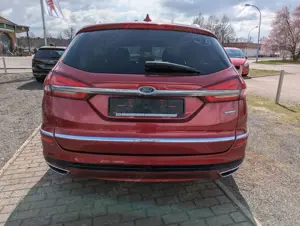 Ford Mondeo Turnier 187PS Hybrid VIGNALE Pannoramadach ACC Bild 5
