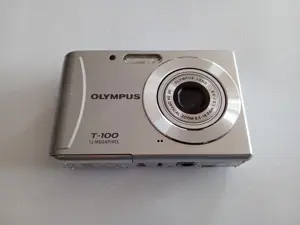 OLYMPUS T-100 12.0 MP silber neuw.+OVP+viele extras+Rechnung Bild 9
