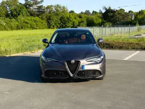 Alfa Romeo Giulia Veloce Q4 / Panodach / 8fach bereift