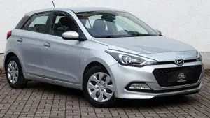 Hyundai i20 1.HAND|Automatik|Tempomat|SHZ|LHZ|USB|PDC|