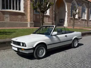 BMW 320 320i   ein Traum in Weiß