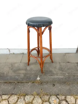 Barhocker aus Gaststättenauflösung