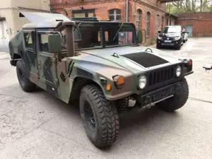 HUMMER H1 Humvee 6,5 V8 Slantback