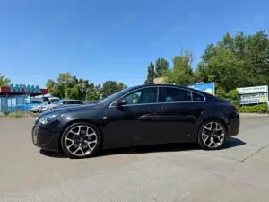 Opel Insignia OPC Turbo 4x4 Automatik (SCHIEBEDACH*RECAROSITZE)
