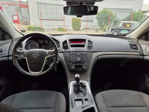 Opel Insignia Edition1,6 Ltr.-Klima-Tempomat-Tüv neu Bild 5