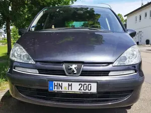 Peugeot 807