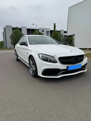 Mercedes-Benz C 63 AMG S Speedshift 7G-MCT