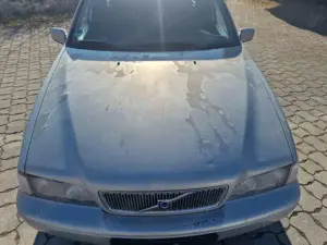 Volvo V70 V70 2.4 Kombi Premium AHK "Fahrbar" FESTPREIS Bild 4 Volvo V70 V70 2.4 Kombi Premium AHK "Fahrbar" FESTPREIS Bild 4