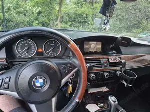 BMW 530 530d Touring Bild 4