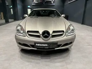 Mercedes-Benz SLK 350 *AIRSCARF*Comand*Bi-Xenon* Bild 2