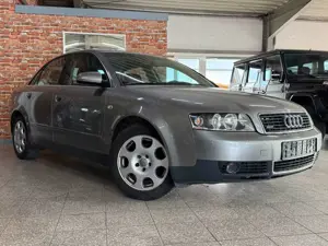 Audi A4 1.9TDI-Limousine-96kW-quattro-6 Gang-AHK-Alu