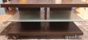 Fernsehtisch rollbar 