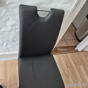 Stühle schwarz, Kunstleder, Metallfüsse