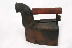  Kohle-Bügeleisen Dampfrohr Gusseisen Holzgriff 30er 