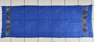 Haushaltauflösung: Schal mit Pailletten