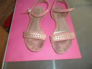 Sandaletten Gracland Gr 39  