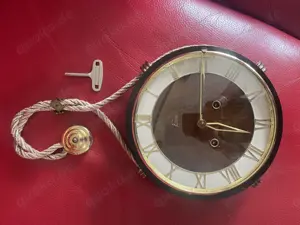 Wanduhr EMES 50er Jahre mit Gong u. Schlüsse