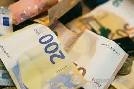 Eine helfende Hand für Menschen in Not