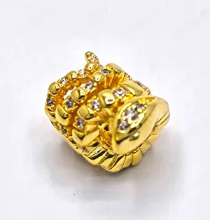  Original Pandora Shine (14 vergoldet) Charms. Neu und unbenutzt mit Säckchen. Jeder Charm 34EUR