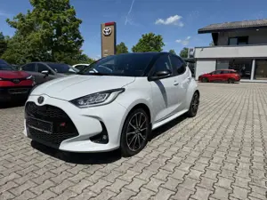 Toyota Yaris Hybrid GR *Sportausstattung  wenig Kilometer!