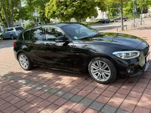 BMW 118 118 i M Sport Bild 1