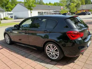 BMW 118 118 i M Sport Bild 2