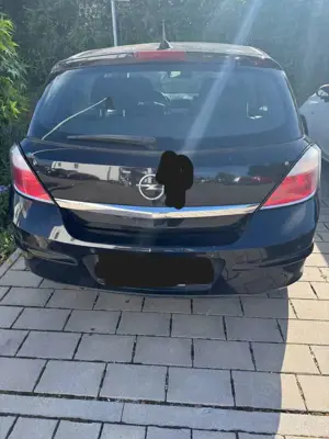 Opel Astra Astra 1.8 Sport Bild 4