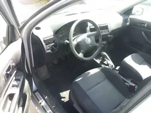 Volkswagen Golf 1.4 16V  Ocean HU  AU Neu! Bild 5