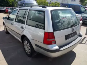 Volkswagen Golf 1.4 16V  Ocean HU  AU Neu! Bild 4