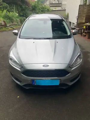 Ford Focus Focus Turnier 1.5 TDCi DPF Start-Stopp-System Busi