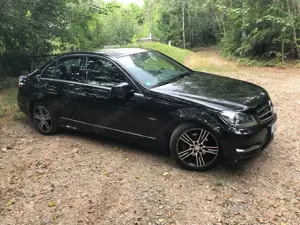 Mercedes-Benz C 250 C 250 CDI 4Matic 7G-TRONICEdition C