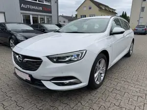 Opel Insignia 2.0 CDTI Sports Tourer NAVI/SHZ/BI-Xenon/AHK