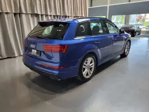 Audi Q7 3.0 TDI S-Line *Navi| Xenon| Sitzheiz.* Bild 4