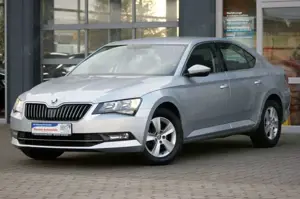 Skoda Superb 1.6 TDI DSG Ambition