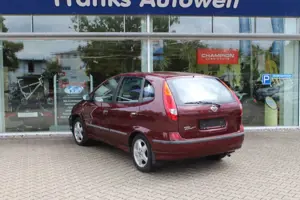 Nissan Almera Tino Visia Fresh Bild 3