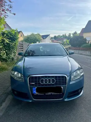 Audi A4 2.0 T FSI e
