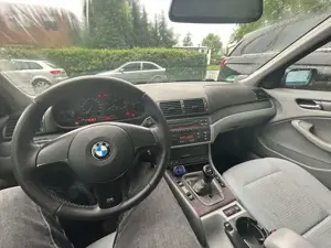 BMW 318 318d Bild 5