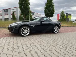 Mazda MX-5 MX-5 2.0 MZR Roadster Coupe Sports-Line