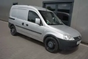 Opel Combo 1.3 CDTI Automatik-Service Bild 3