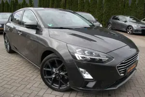 Ford Focus Cool  Connect Navi/Sitzhz/Kamera/LED/19"