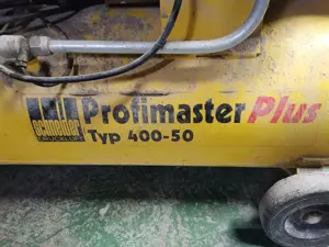 für Bastler: Kompressor 400-50 von Schneider, fahrbar, Sicherung fliegt raus